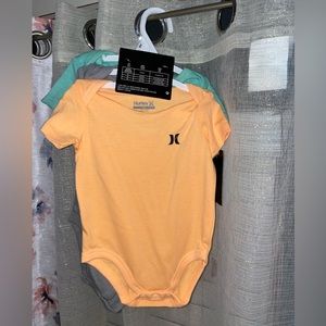 BNWT Hurley Baby Bodysuits 3pack